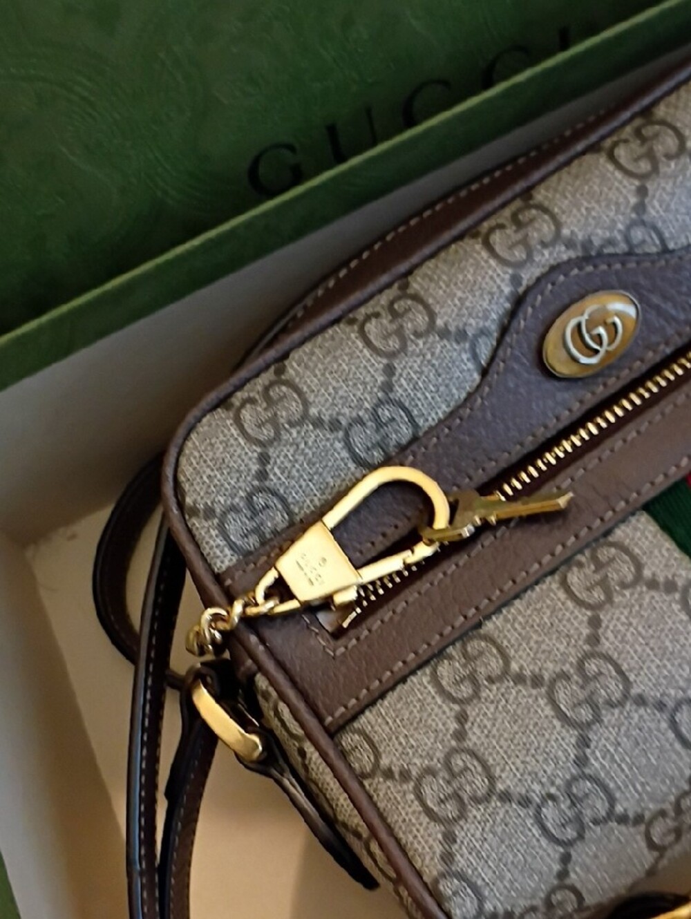 Gucci Beige/Brown Monogram Crossbody with Green-Red Web - Picture 9 of 11